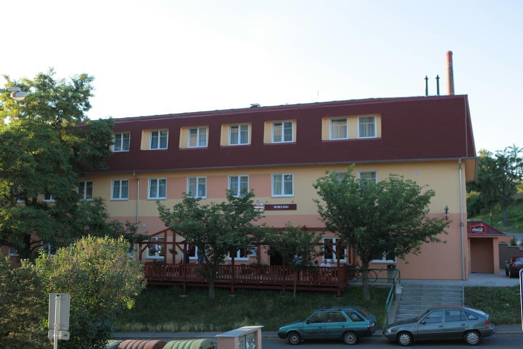 Penzion Mova Kadaň Εξωτερικό φωτογραφία